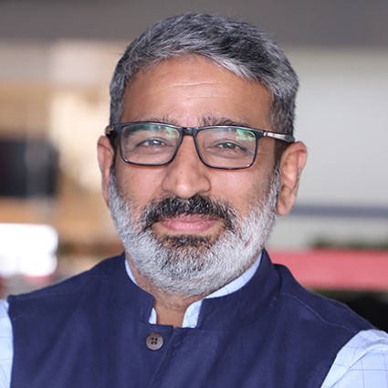 How AI & ML can help banks to lend more, lend faster and lend more safely?