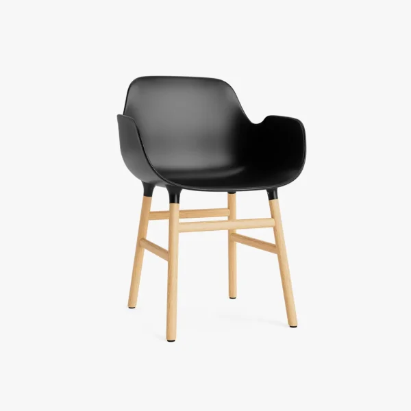 Gósta Armchair Wood