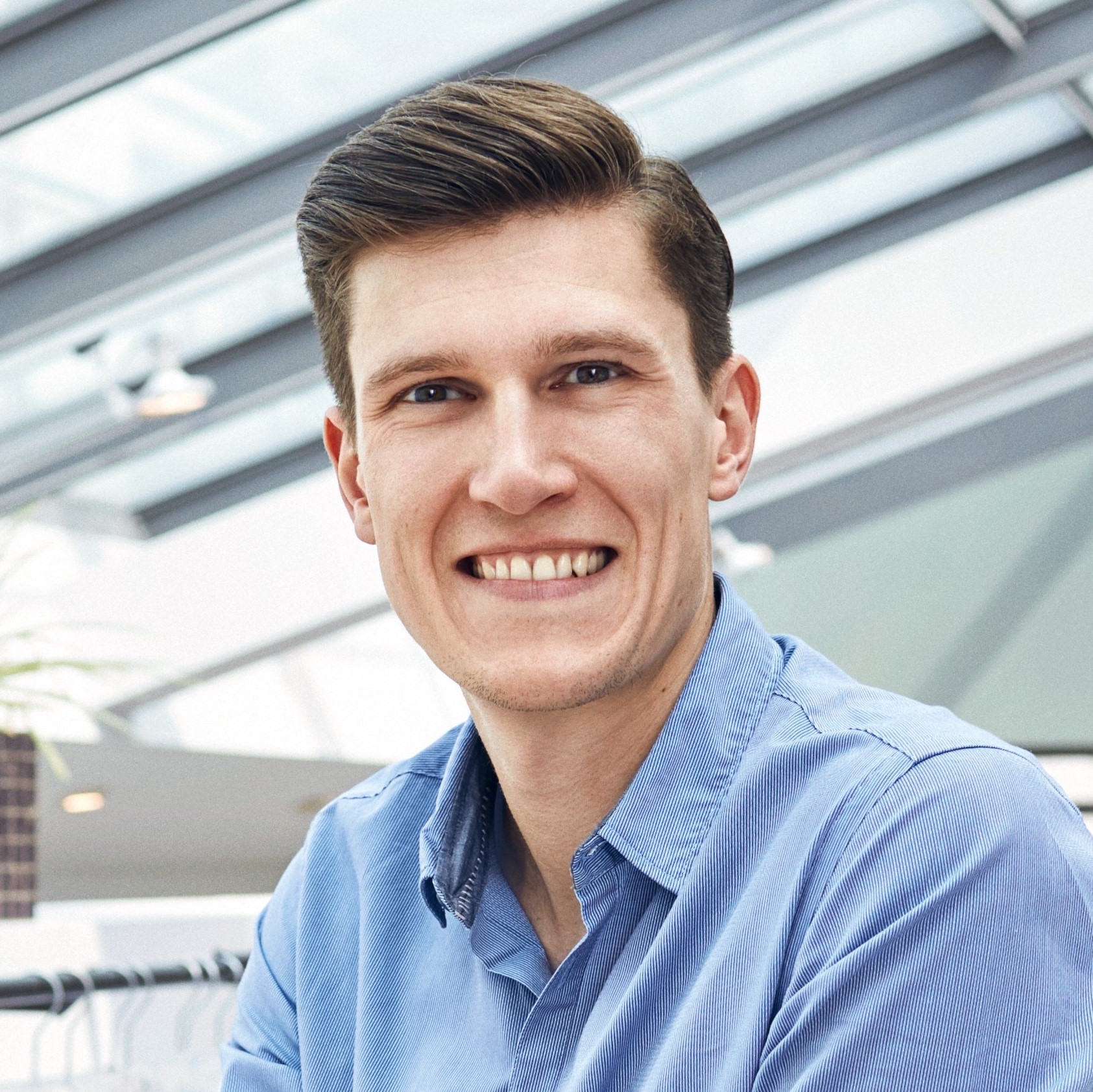 Your wallet is obsolete! The future is mobile…