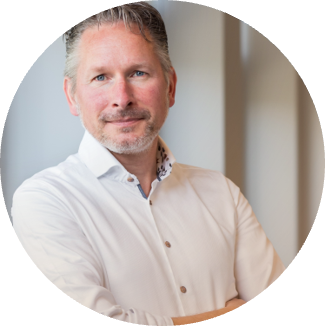 Protecting customers against fraud at the initiation of payment